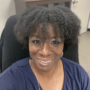 Meet your Posher, Sabrina